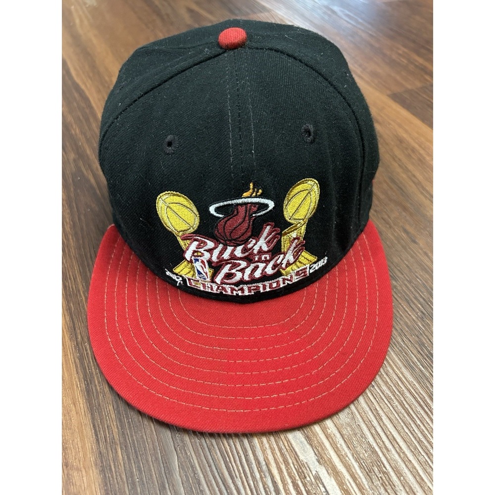 Miami Heat Back To Back Champions 2012-2013 Hat New Era 59Fifty 7 1/8‎ Black Red - Picture 8 of 14